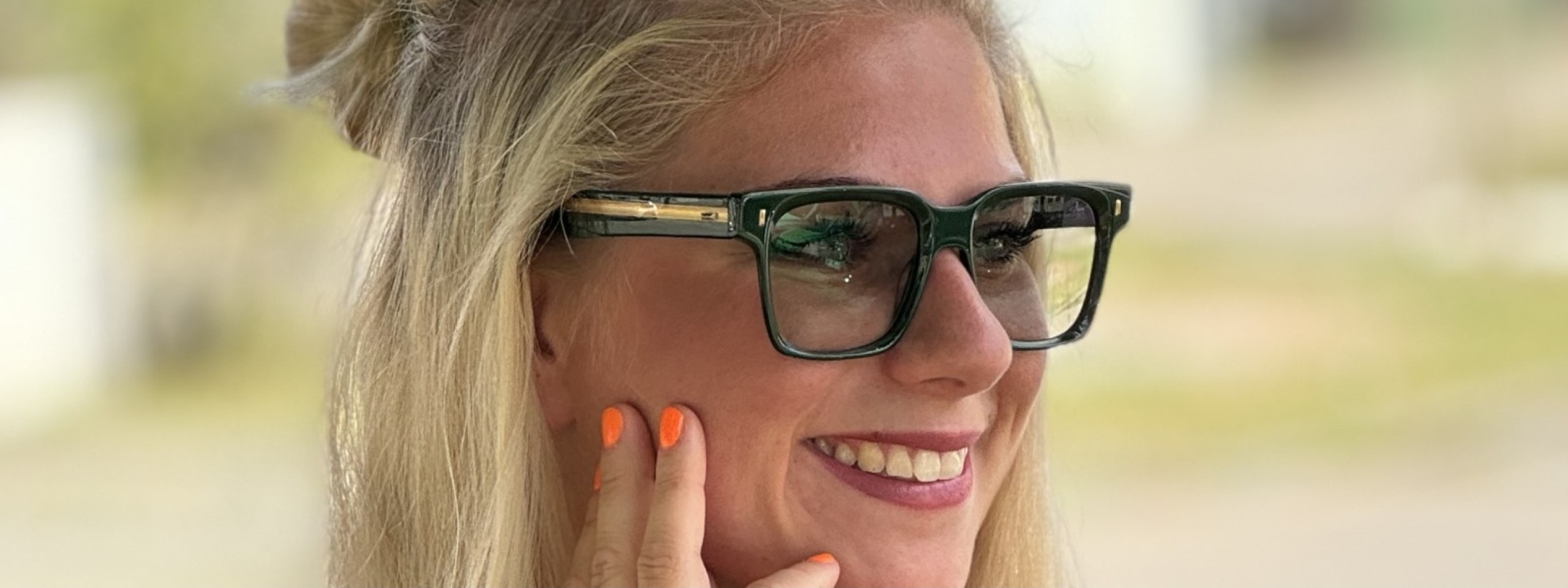 Brillenmode Frau mit Brille